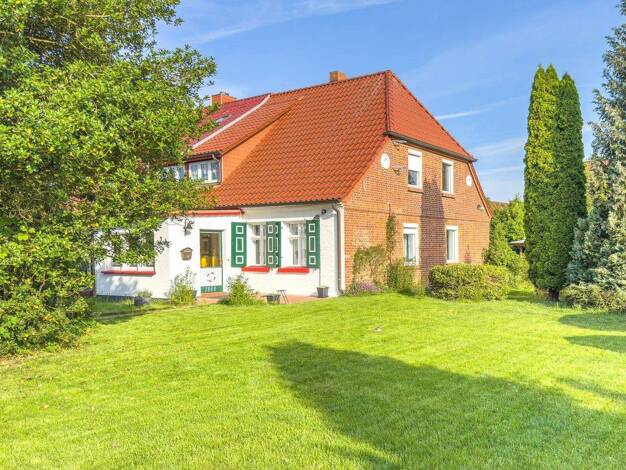 Doppelhaushälfte zum Kauf provisionsfrei 595.000 € 8 Zimmer 168 m² 422 m² Grundstück Ostseebad Prerow 18375