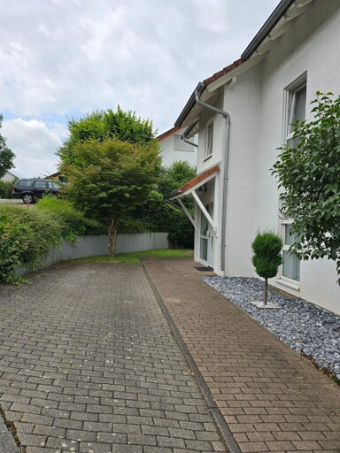 Wohnung zum Kauf provisionsfrei 162.000 € 3,5 Zimmer 63,4 m² 2. Geschoss Waldstrasse 35 Seckach Seckach 74743