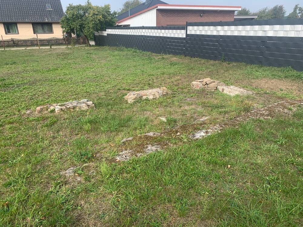 Immobilie in Stolpe - Moderner Bungalow (105 m²)!! Großzügiges wohnen im Grünen: 920 m² Grundstück in Stolpe - Bild 1