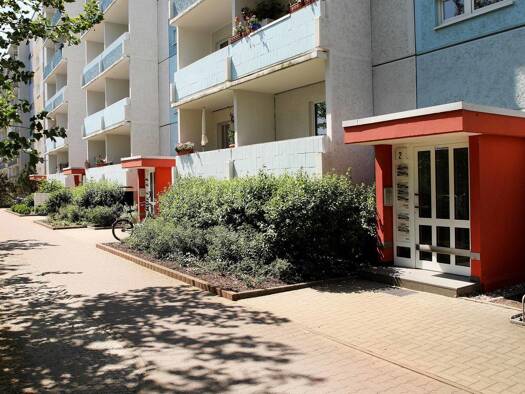 Wohnung zur Miete 137 € 1 Zimmer 25,8 m² 6. Geschoss Traberallee 6 Reitbahnviertel Neubrandenburg 17034