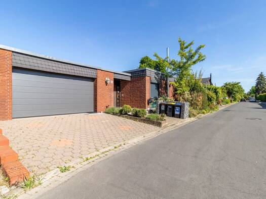 Bungalow zum Kauf 499.000 € 6 Zimmer 124,3 m² 516 m² Grundstück Burgdorf 31303