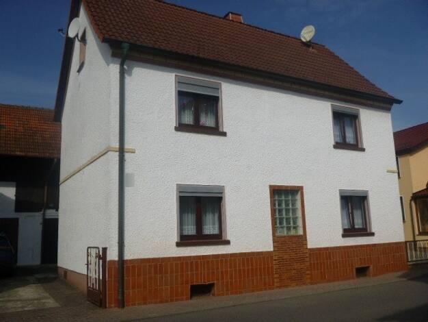 Einfamilienhaus zum Kauf 115.000 € 7 Zimmer 120 m² 739 m² Grundstück Gehaus Stadtlengsfeld 36466