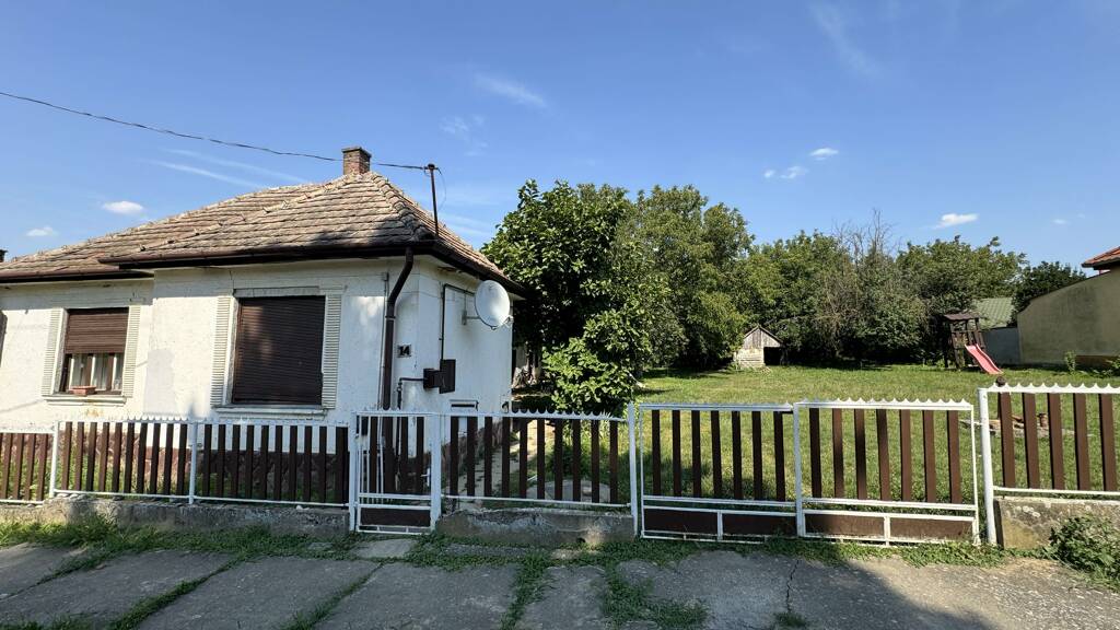 Einfamilienhaus zum Kauf 37.500 € 3 Zimmer 85 m² 2.435 m² Grundstück Somogyjád