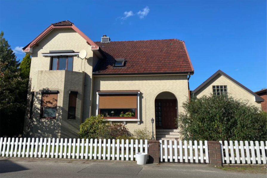 Einfamilienhaus zum Kauf 499.000 € 6 Zimmer 223 m²<br/>Wohnfläche 845 m²<br/>Grundstück Prisdorfer Weg 76 Borstel-Hohenraden 25494