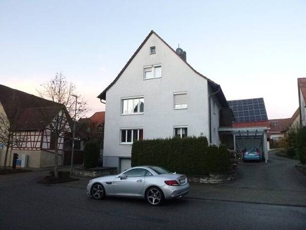 Mehrfamilienhaus zum Kauf provisionsfrei 615.000 € 9 Zimmer 190 m² 345 m² Grundstück Hauptstraße 40 Göbrichen Neulingen 75245