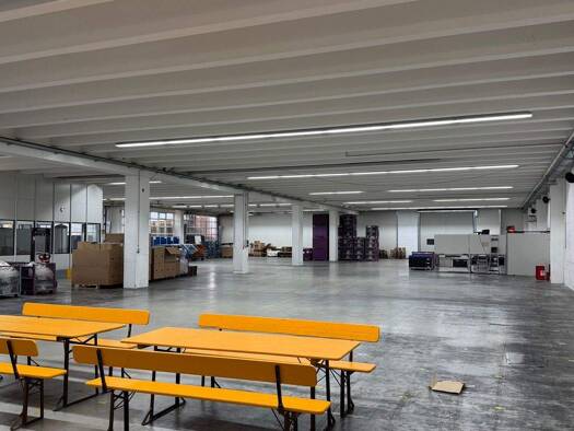 Produktionshalle zur Miete 5,50 € 2.000 m² Lagerfläche Weißenburg Weißenburg i. Bay. 91781