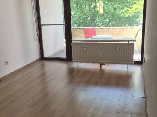 Studio zur Miete 350 € 1 Zimmer 26,5 m² 1. Geschoss St Johann Saarbrücken 66123