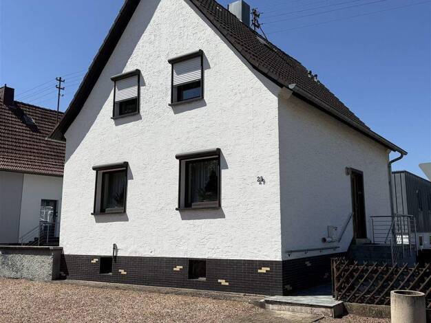 Haus zum Kauf 169.000 € 4 Zimmer 111,2 m² 262 m² Grundstück frei ab sofort Rehlingen Rehlingen-Siersburg 66780
