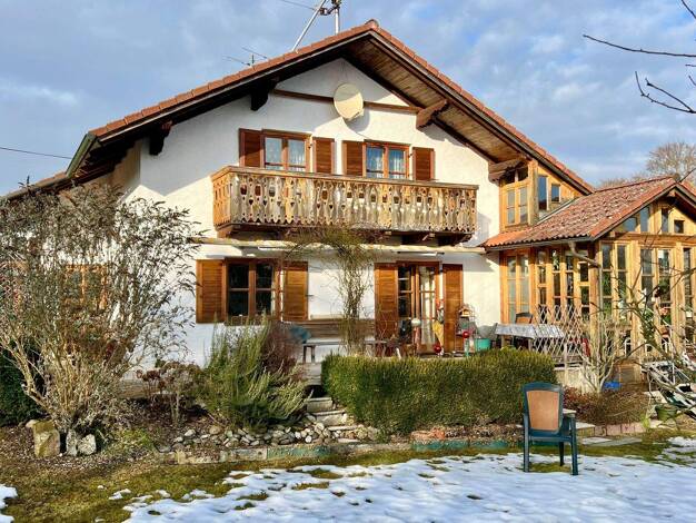 Einfamilienhaus zum Kauf 395.000 € 5 Zimmer 122 m² 697 m² Grundstück frei ab sofort Kapellenweg 26 Hochburg 5122