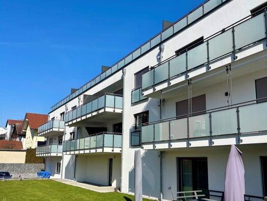 Wohnung zum Kauf 299.000 € 2 Zimmer 68 m² Deggendorf 94469