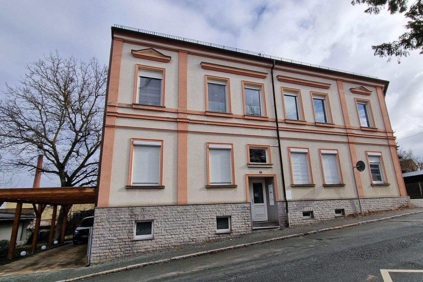 Immobilie in Schleiz - Erstklassiges Renditeobjekt in Schleiz – Volle Vermietung, Sanierter Bestzustand & Steigerungspotenzial - Bild 0