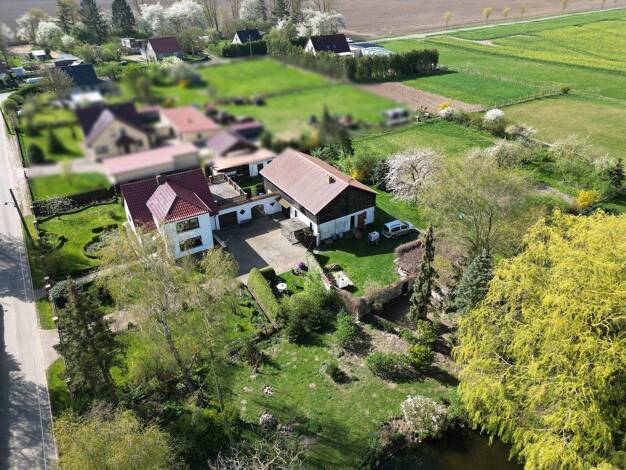 Einfamilienhaus zum Kauf 369.000 € 4 Zimmer 145 m² 79.203 m² Grundstück Alt Negentin Dargelin / Alt Negentin 17498