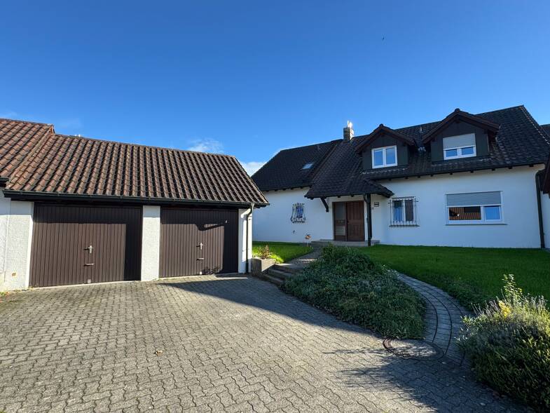 Haus zum Kauf - Neubau 969.000 € 8 Zimmer 194 m² 551 m² Grundstück Neubriach Baienfurt 88255