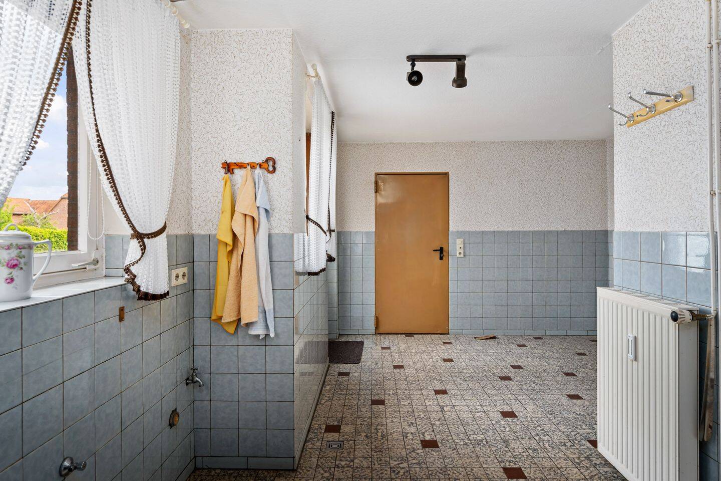 Mehrfamilienhaus zum Kauf – další