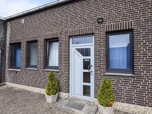 Lagerhalle zum Kauf 450.000 € 146 m² Lagerfläche Empelde Hannover 30952