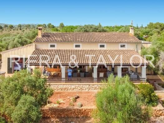 Haus zum Kauf 1.650.000 € 4 Zimmer 550 m² 28.500 m² Grundstück Porto