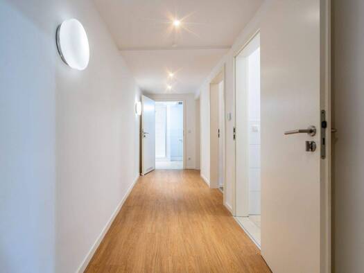 Wohnung zum Kauf 374.750 € 2 Zimmer 43 m² Geschoss -1/4 frei ab sofort Ismaninger Straße 152 Bogenhausen München 81675