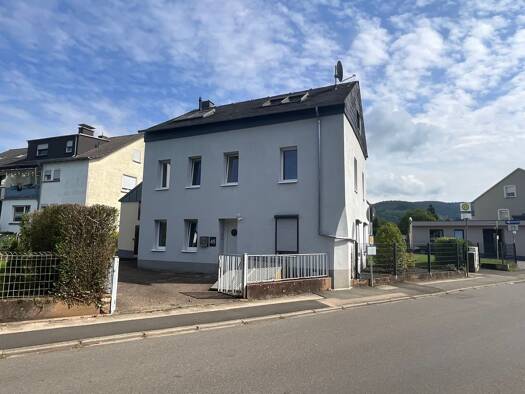 Einfamilienhaus zur Miete 1.200 € 5 Zimmer 125 m² 600 m² Grundstück frei ab 01.02.2026 Bahnhofstraße 45 Schweich 54338