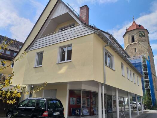 Wohnung zur Miete 700 € 5 Zimmer 106 m² Geschoss 3/4 frei ab 01.09.2026 Obersontheim Obersontheim 74423