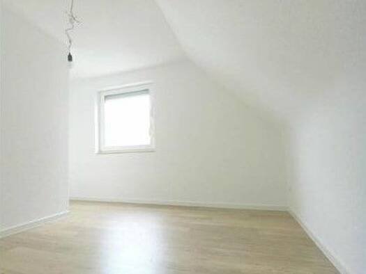 Wohnung zur Miete 800 € 4 Zimmer 68 m² 2. Geschoss frei ab 01.10.2026 Altbach 73776