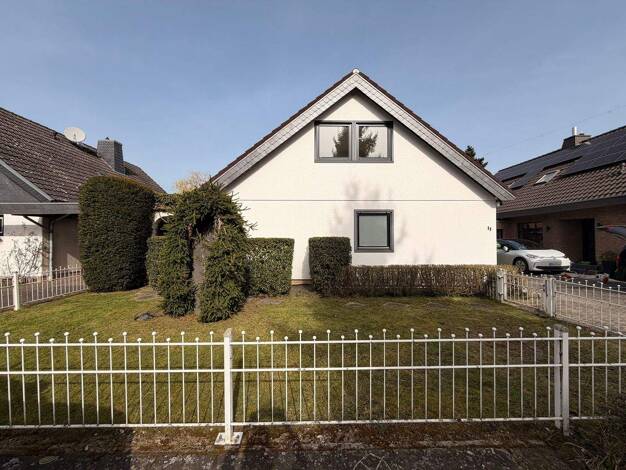 Mehrfamilienhaus zum Kauf provisionsfrei 299.000 € 6 Zimmer 155 m² 688 m² Grundstück Lüftelberg Meckenheim 53340