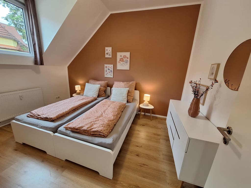 Wohnung zur Miete Wohnen auf Zeit 2.552 € 3 Zimmer 50 m²<br/>Wohnfläche ab sofort<br/>Verfügbarkeit Meller Straße Nordpark Bielefeld 33613