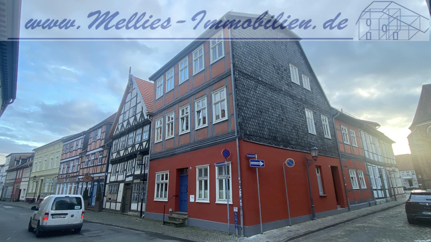 Mehrfamilienhaus zum Kauf 320.000 € 15 Zimmer 320 m²<br/>Wohnfläche 320 m²<br/>Grundstück Salzwedel Salzwedel 29410