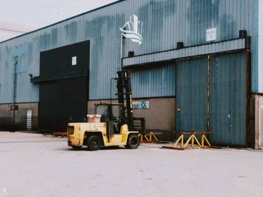 Produktionshalle zum Kauf 4.500.000 € 3.000 m² Lagerfläche Leifers 39055