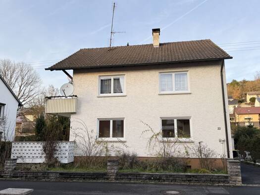 Mehrfamilienhaus zum Kauf 294.000 € 6 Zimmer 128 m² 592 m² Grundstück Unterbalbach Lauda-Königshofen 97922