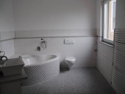 Wohnung zur Miete 680 € 2 Zimmer 54 m² 3 Geschosse Uetersen 25436