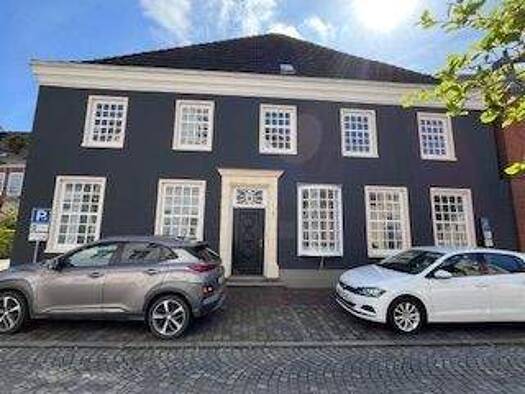 Wohnung zur Miete 600 € 3 Zimmer 75 m² frei ab 01.04.2026 Leer 26789