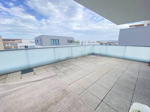 Penthouse zur Miete 1.700 € 4 Zimmer 143,4 m² 5. Geschoss frei ab 01.09.2026 Mercedesstr. 7 Mitte Sindelfingen 71063