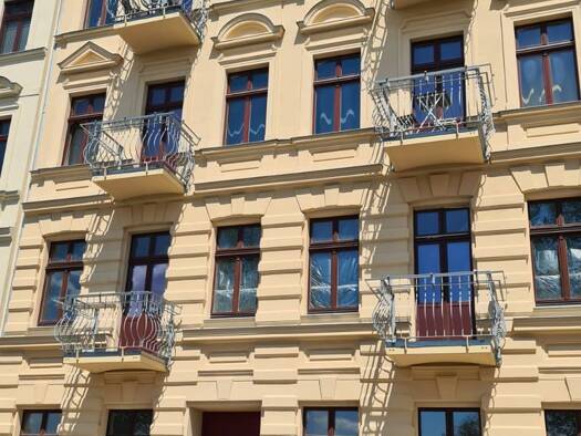 Mehrfamilienhaus zum Kauf provisionsfrei 700.000 € 24 Zimmer 558 m² 483 m² Grundstück Bahnhofstraße 15 Innenstadt Görlitz 02826