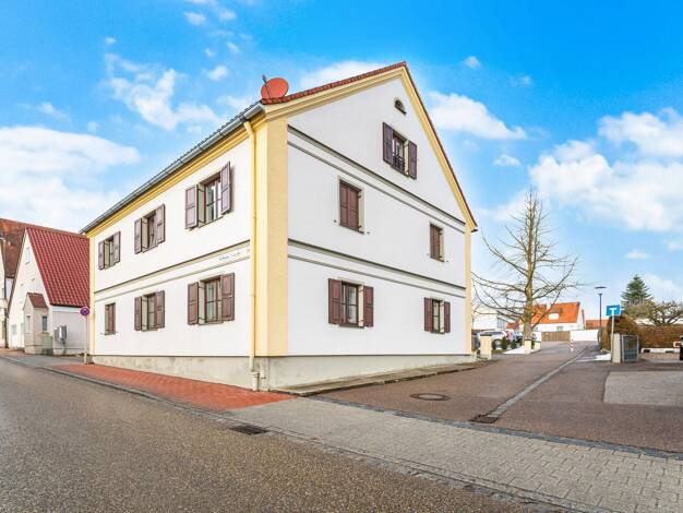 Mehrfamilienhaus zum Kauf provisionsfrei 556.000 € 8 Zimmer 208 m² 270 m² Grundstück Pöttmes Pöttmes 86554