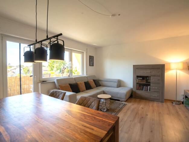 Wohnung zum Kauf 175.000 € 3,5 Zimmer 76 m² 2. Geschoss Aalen Aalen 73434