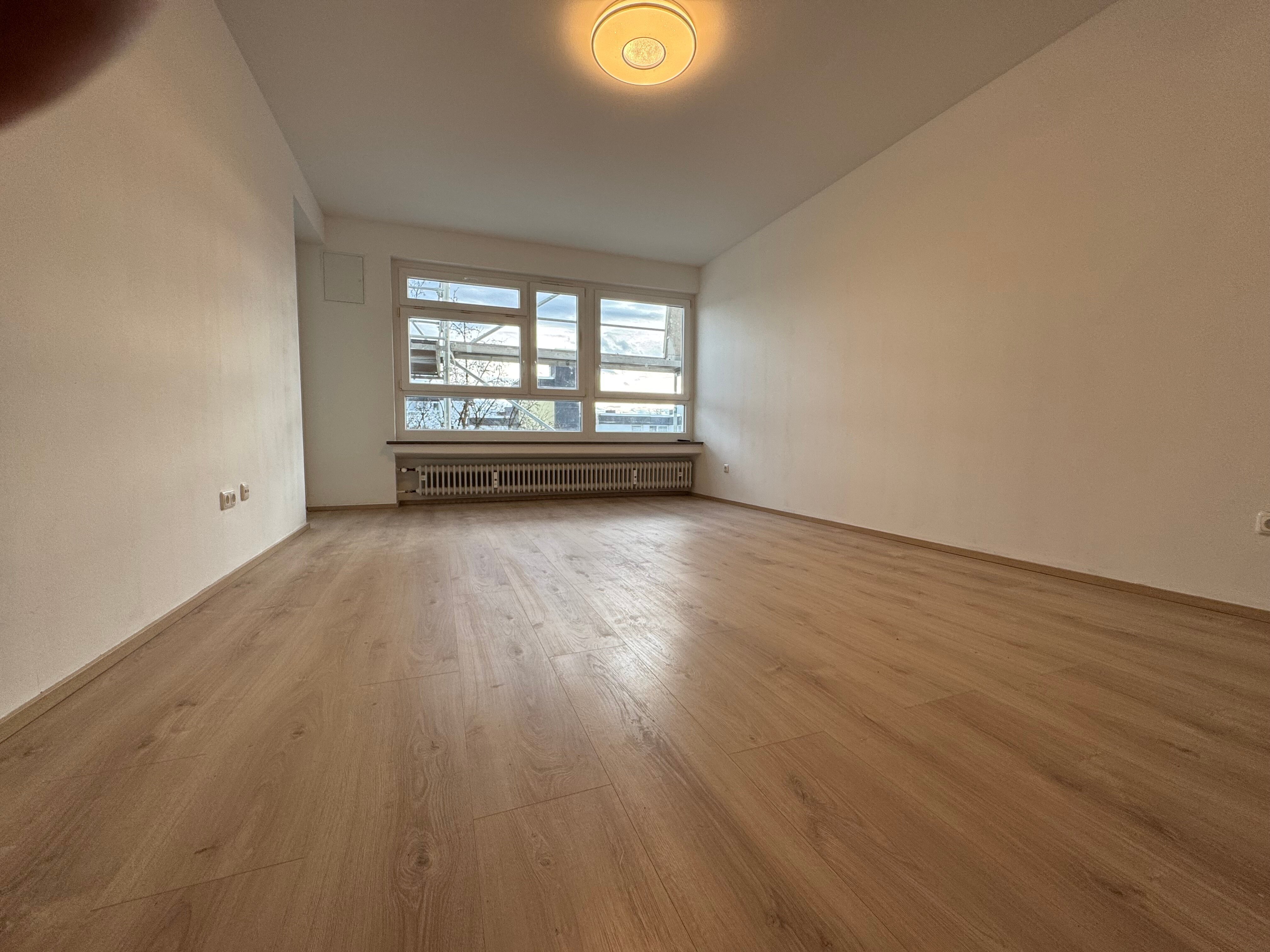 Wohnung zum Kauf 465.000 € 3 Zimmer 78 m²<br/>Wohnfläche 3.<br/>Geschoss ab sofort<br/>Verfügbarkeit Neuhadern München 81375