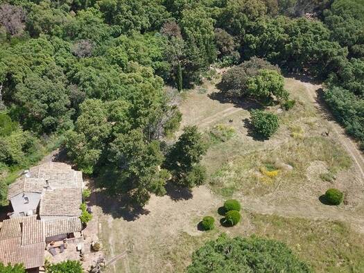 Einfamilienhaus zum Kauf 1.290.000 € 120 m² 15.768 m² Grundstück Sud Cavalaire-sur-Mer 83240