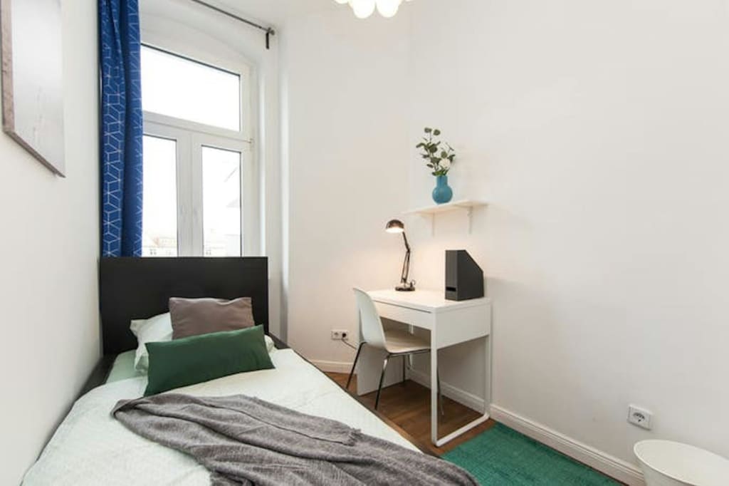 Wohnung zur Miete Wohnen auf Zeit 640 € 1 Zimmer 6 m²<br/>Wohnfläche 16.02.2025<br/>Verfügbarkeit Weimarische Str. Wilmersdorf Berlin 10715