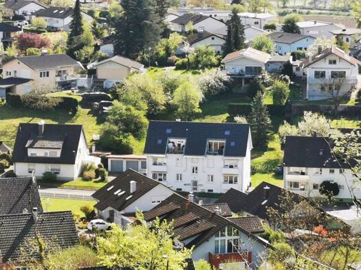 Wohnung zur Miete 950 € 3,5 Zimmer 70 m² Geschoss 1/2 frei ab 01.03.2026 Jestetten 79798