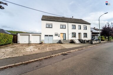 Reihenendhaus zum Kauf 325.000 € 8 Zimmer 216,9 m² 1.187 m² Grundstück Wiltingen 54459