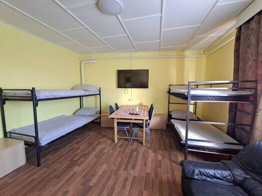 Apartmenthotel zum Kauf als Kapitalanlage geeignet 745.000 € 28 Zimmer 400 m² 1.640 m² Grundstück Bottmersdorf Wanzleben-Börde 39164