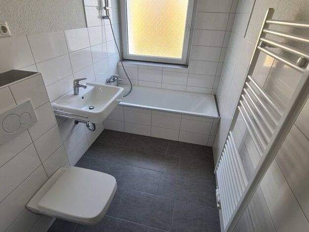 Wohnung zur Miete 690 € 3 Zimmer 70,4 m² 2. Geschoss frei ab 10.04.2026 Tucholskystr. 11 Mitte Dortmund 44141