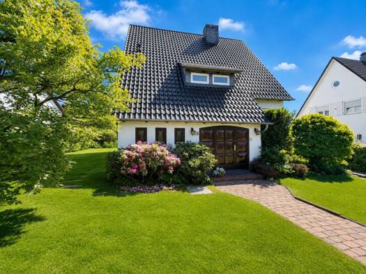 Einfamilienhaus zum Kauf 349.000 € 6 Zimmer 130 m² 652 m² Grundstück Stadtgebiet Wolfenbüttel 38302