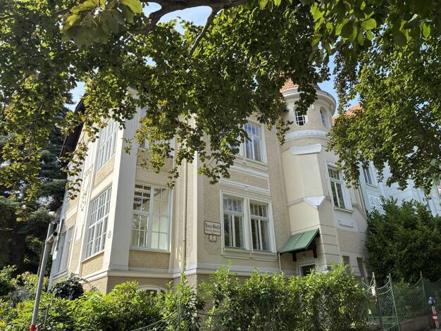 Villa zum Kauf 1.890.000 € 260 m² 494 m² Grundstück Baden 2500