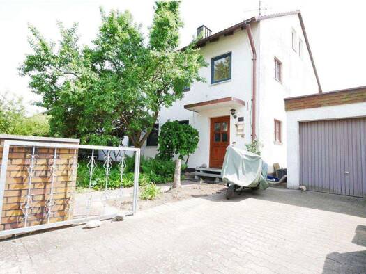 Wohnung zum Kauf provisionsfrei 259.000 € 4 Zimmer 80 m² 1. Geschoss Egerlandstr. 25 Roth 91154