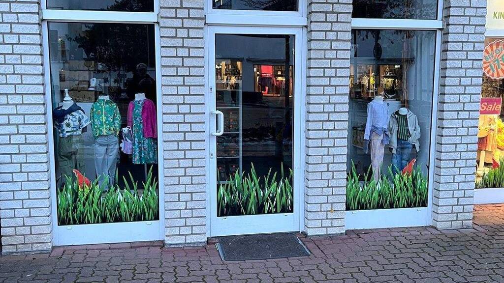 Laden zur Miete provisionsfrei 1.200 € 1 Zimmer 40 m² Verkaufsfläche Timmendorfer Strand 23669