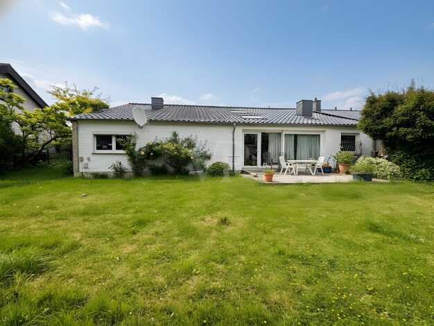 Doppelhaushälfte zum Kauf 349.000 € 6 Zimmer 164,2 m² 649 m² Grundstück Hoven Zülpich 53909