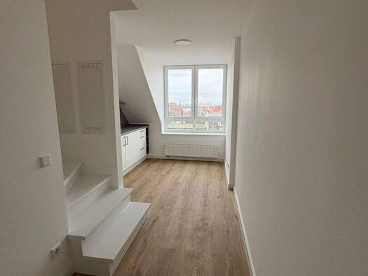 Wohnung zur Miete 875 € 2 Zimmer 64,8 m² 4. Geschoss frei ab sofort Braunschweig 38106