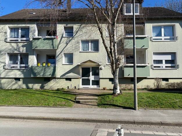 Wohnung zur Miete 530 € 3,5 Zimmer 66,2 m² Dachgeschoss frei ab 16.08.2025 Emsinghofstr. 41 Oestrich Dortmund 44357