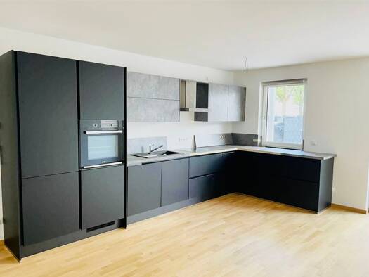 Immobilie zum Kauf als Kapitalanlage geeignet 269.000 € 2 Zimmer 61 m² Coburg 96450